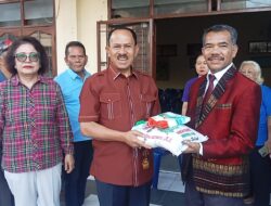 Kunjungan sosial Maruli Siahaan Bantu Warga Terdampak Banjir di Sunggal