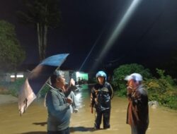 Tinjau Meluapnya Aek Haidupan Siwaluompu, Pemkab Tapanuli Utara  Tetap Upayakan Percepatan Penanganan Normalisasi.