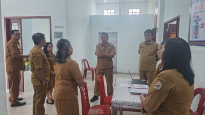 Tegakkan Disiplin dan Tingkatkan Pelayanan, Sekda Taput Sidak Dinas Kesehatan dan Puskesmas