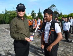 Bupati Humbahas Canangkan dan Lepas Petugas SE2026