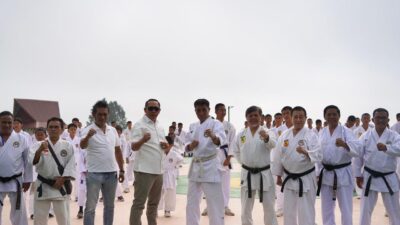 Bupati JTP Hutabarat Resmikan Ujian Kenaikan Sabuk Kyu Wadokai, Diikuti 300 Karateka